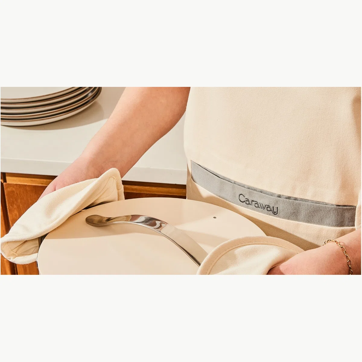 Caraway Organic Cotton Apron - 100% Cotton, Full Coverage Chef Apron with Pockets