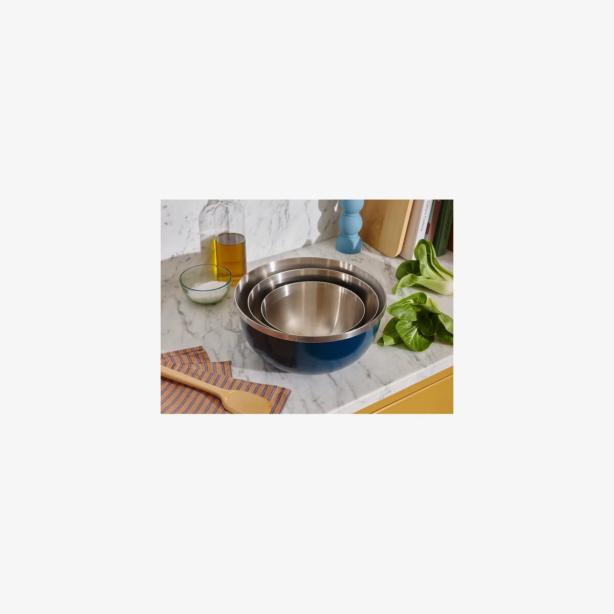 caraway-mixing-bowl-set-6-piece-stainless-steel-nesting-bowls-with-lids-2qt-4qt- image 1