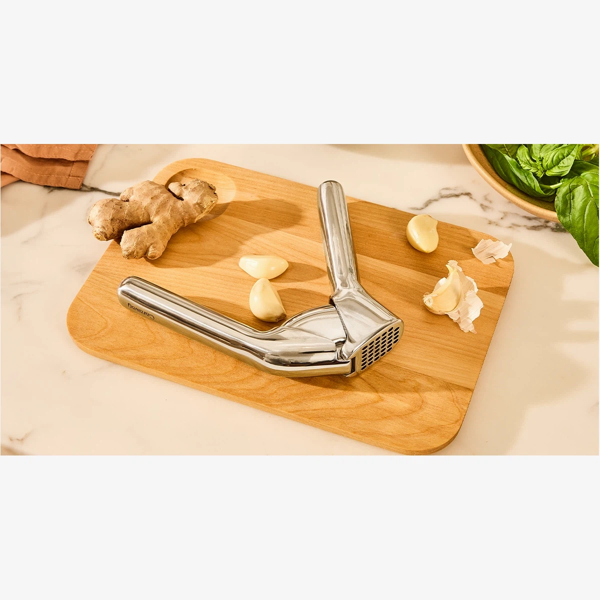 Caraway Stainless Steel Garlic Press - Non-Toxic Ergonomic Garlic Crusher & Mincer, Easy Clean Detachable Handles