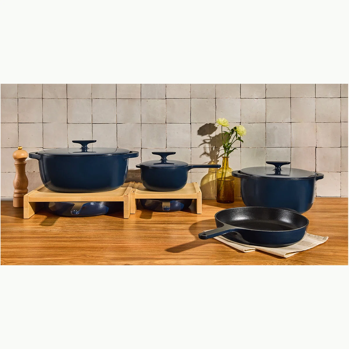 caraway-enameled-cast-iron-minis-set-12-piece-non-toxic-cookware-dutch-oven-skil image 1