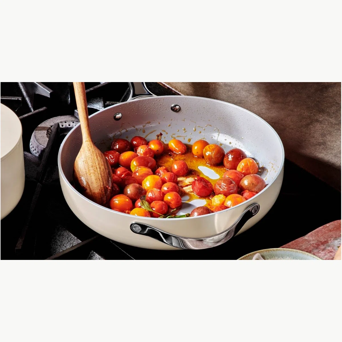 caraway-4-5-quart-saut-pan-with-lid-non-stick-ceramic-non-toxic-coating image 1