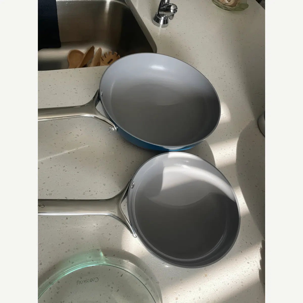 Solid pans