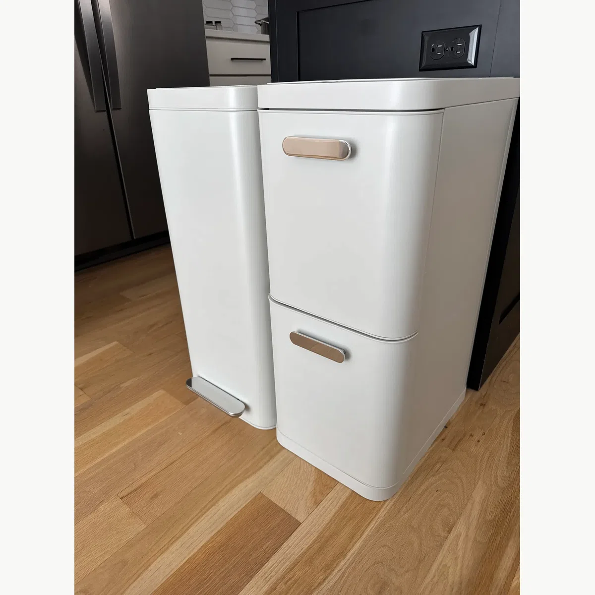 Makes recycling easy
